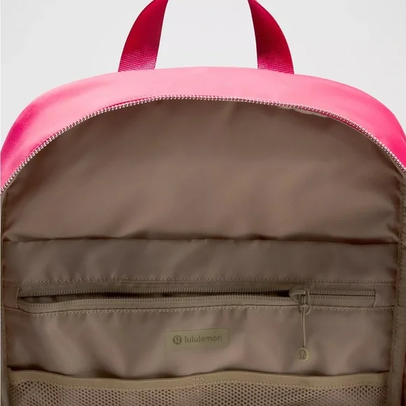 Lululemon Everywhere Backpack 22L Metal Hardware - Picture 10 of 12